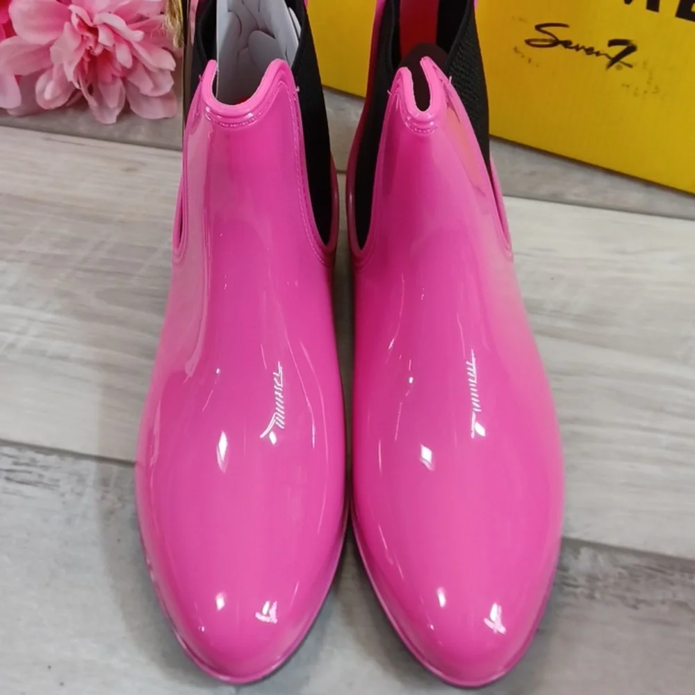 Seven7 Dover Rain Bootie - Picture 3 of 6